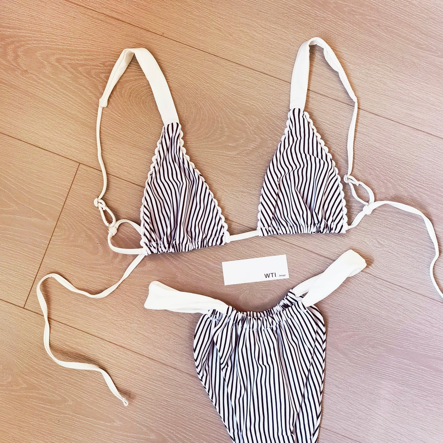 Stripes Print Triangle Bikini Swimsuit