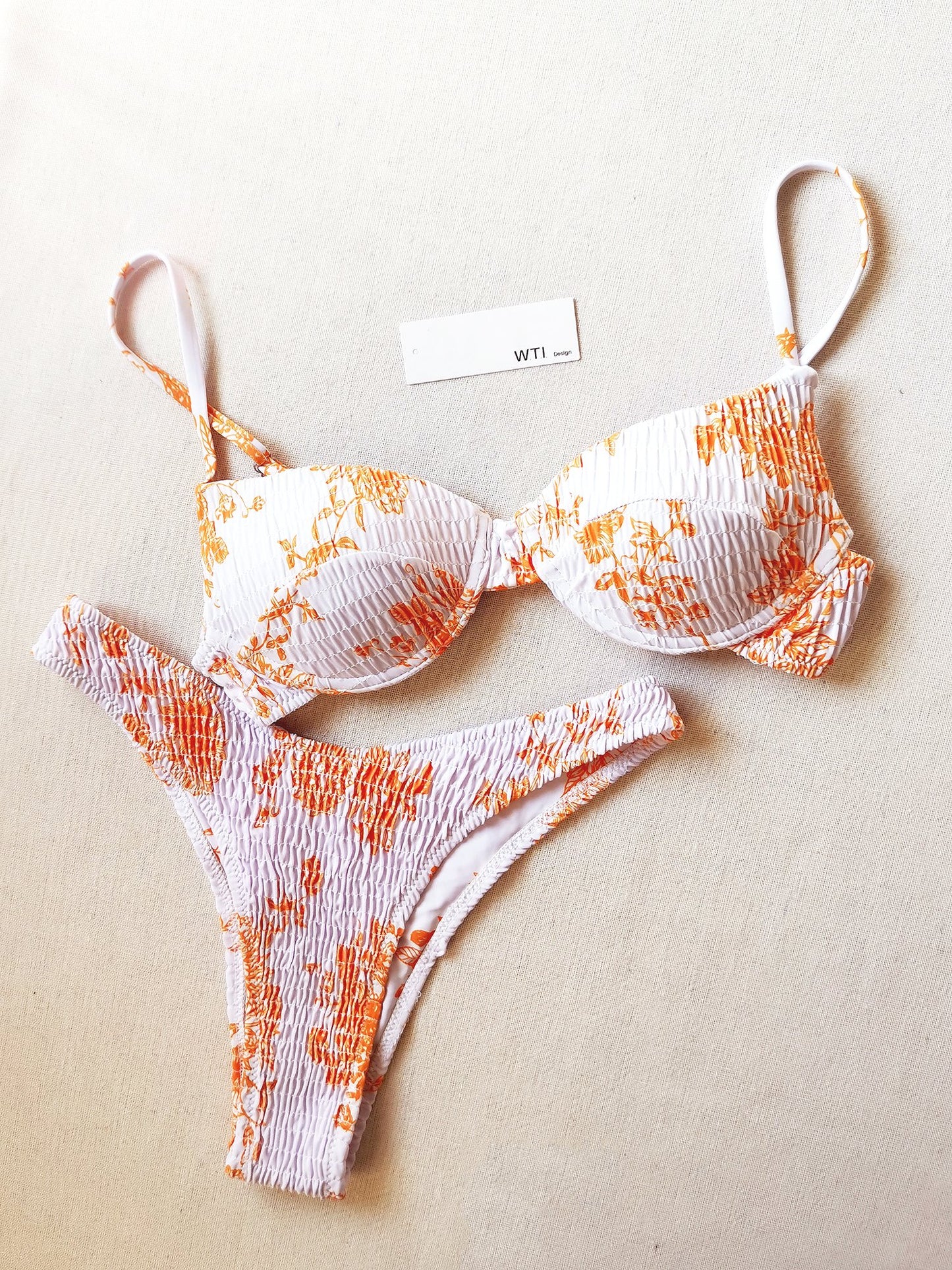 Floral Scrunched Underwire Bikini