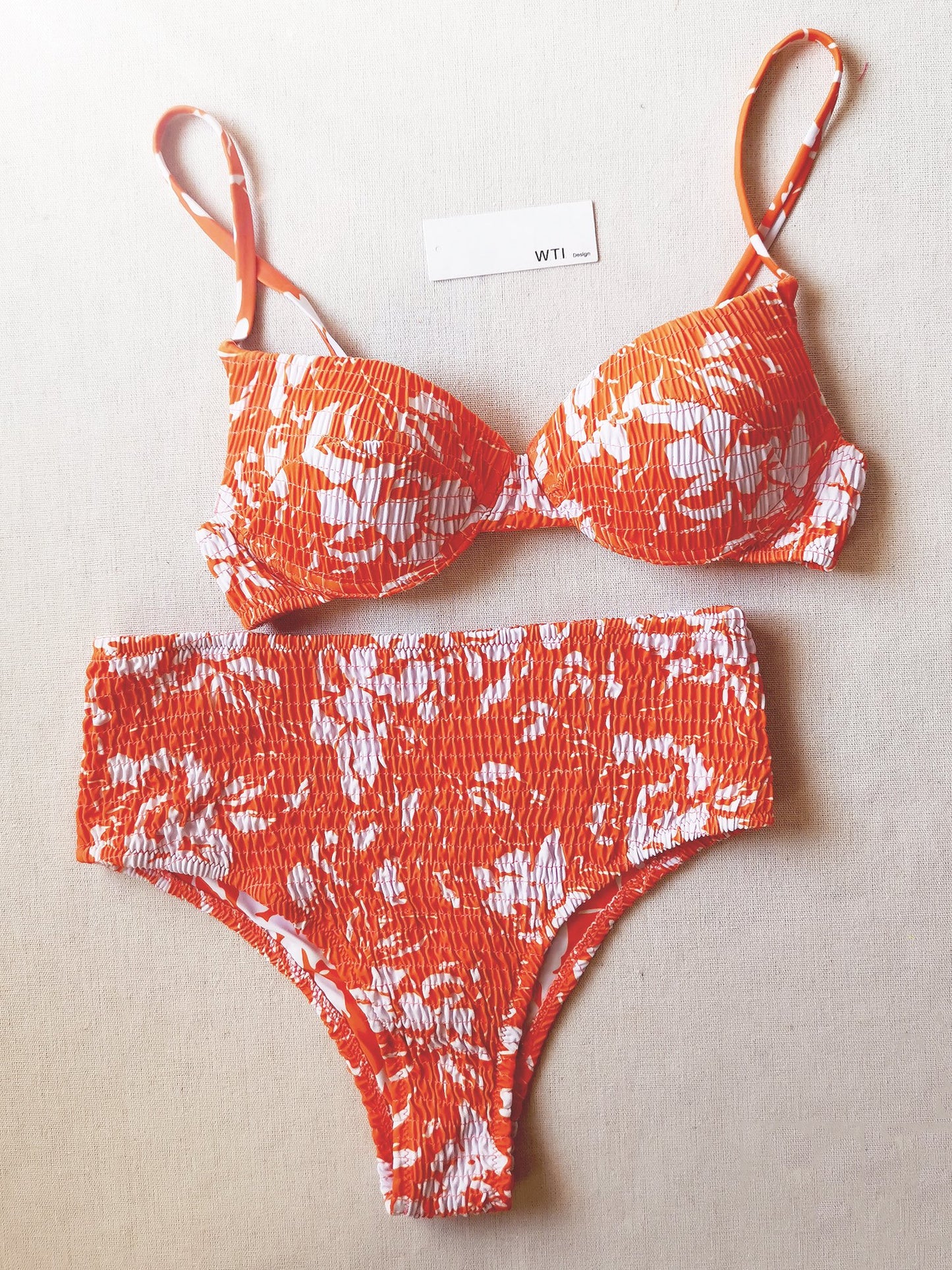 Floral Scrunched Underwire Bikini