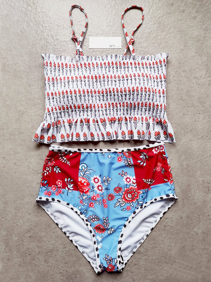 Floral Print Ruffle Hem Scrunched High Waisted Bandeaux Bikini Set - worthtryit.com